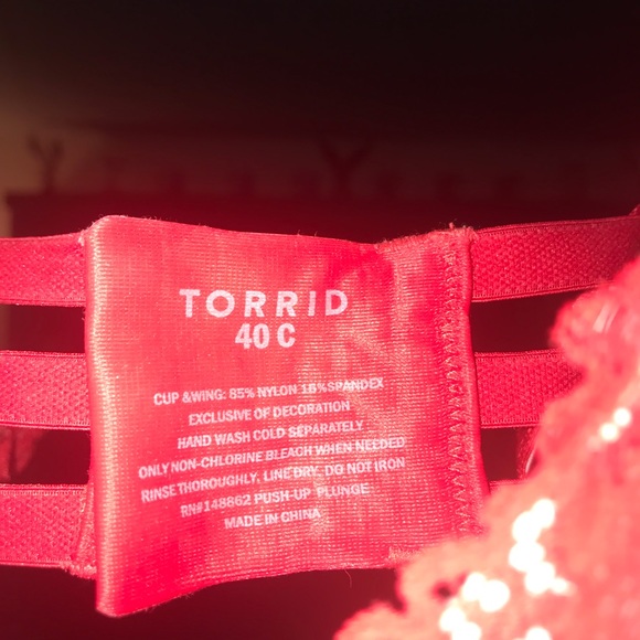 Brand new- NEVER worn - Picture 1 of 2